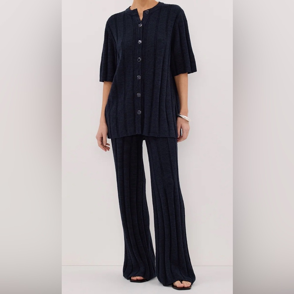 DISSH Black sweater ribbed set